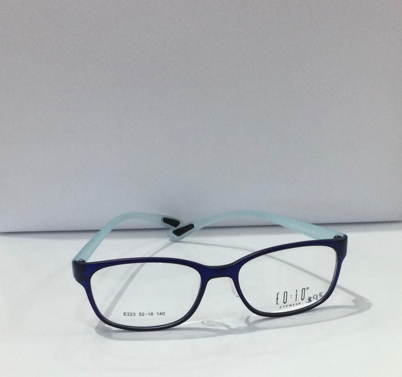 EQIQ FRAME E223 C15 52-18