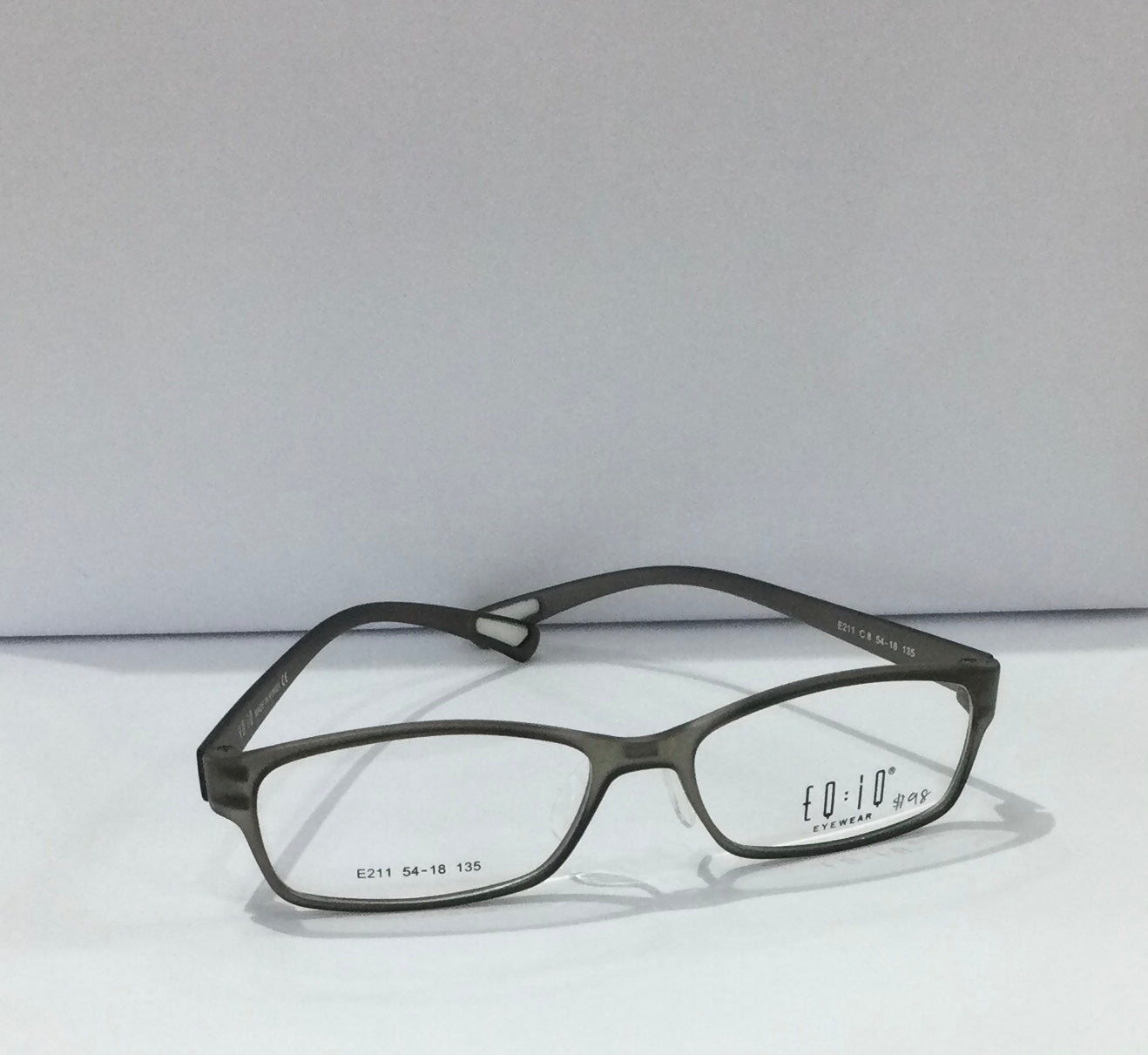 EQIQ FRAME E211 C8 54-18