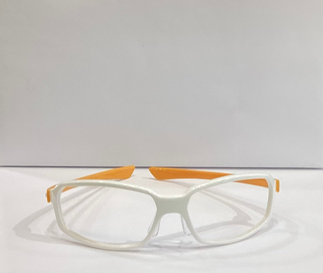 SWISSFLEX FRAME CHAMP FRONT 238P WHITE TEMPLE 285P TANGERINE